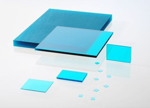 青いガラスフィルター